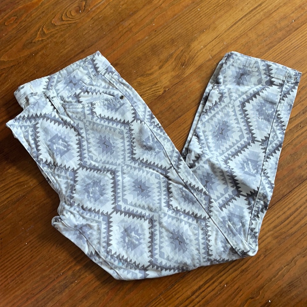 Aztec Pattern Pants size 10
